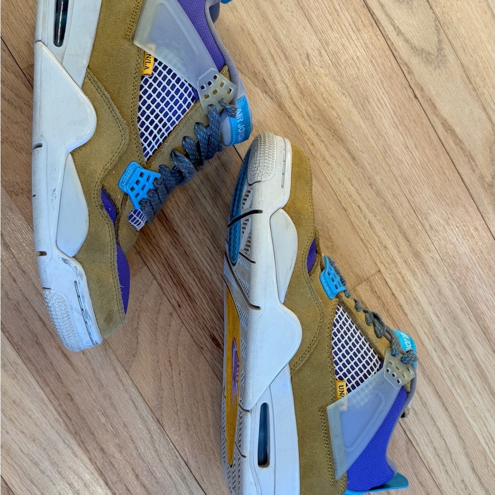 Jordan 4 Retro SP
30th Anniversary Union Desert Moss
Box and wrapping paper. - Picture 2 of 16
